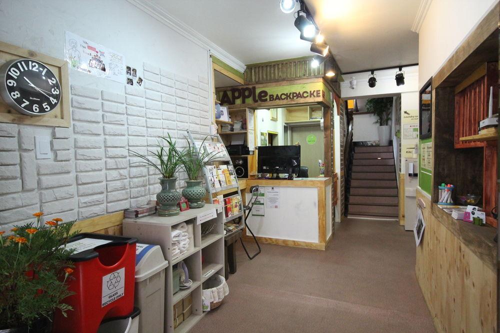 הוסטל סיאול Apple Backpackers מראה חיצוני תמונה